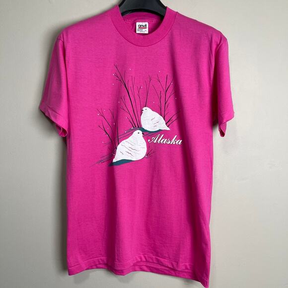 Anvil Tops - Vintage Anvil 1988 Alaska Puff Print Crew Neck Cotton Graphic Puff Print Tee L